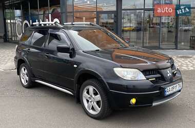 Внедорожник / Кроссовер Mitsubishi Outlander 2008 в Киеве