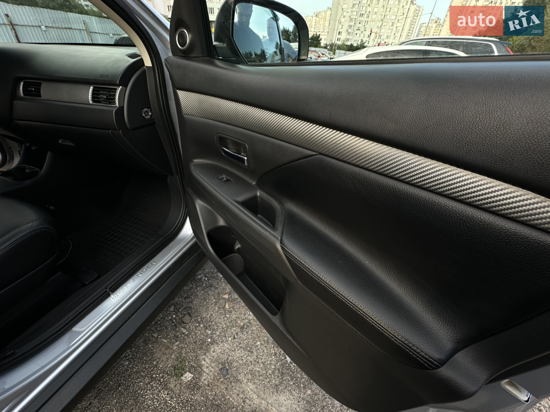 2013 Mitsubishi Outlander - мініатюра 24