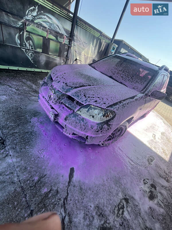 Внедорожник / Кроссовер Mitsubishi Outlander 2004 в Подгайцах