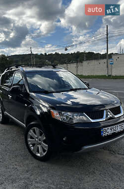 Внедорожник / Кроссовер Mitsubishi Outlander 2008 в Львове Внедорожник / Кроссовер Mitsubishi Outlander 2008 в Львове