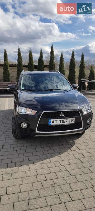 Mitsubishi Outlander 2010
