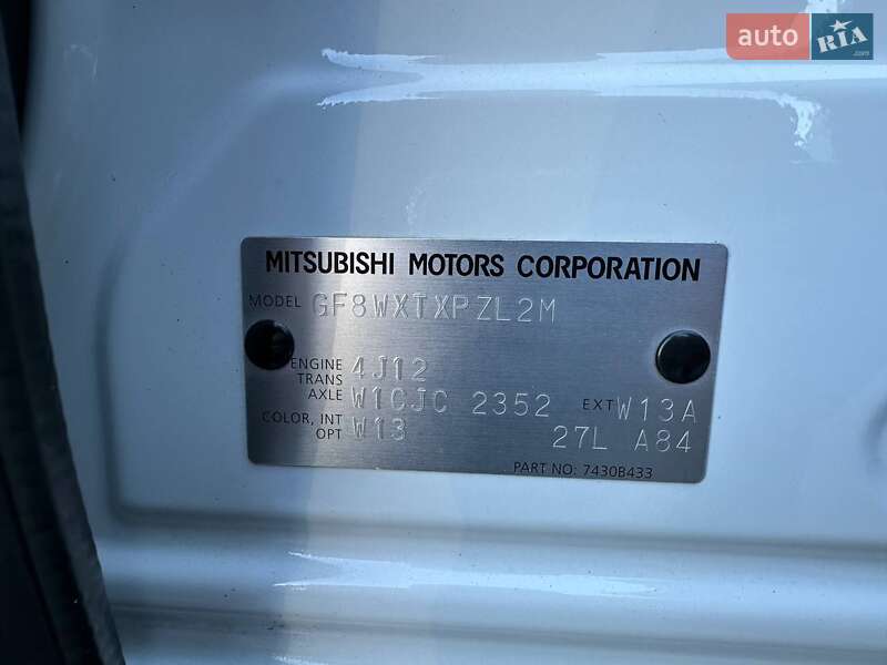 Внедорожник / Кроссовер Mitsubishi Outlander 2015 в Днепре