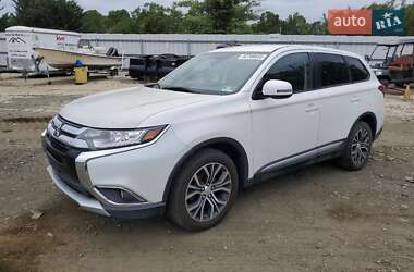 Mitsubishi Outlander 2016
