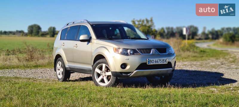 Позашляховик / Кросовер Mitsubishi Outlander 2008 в Ланівці
