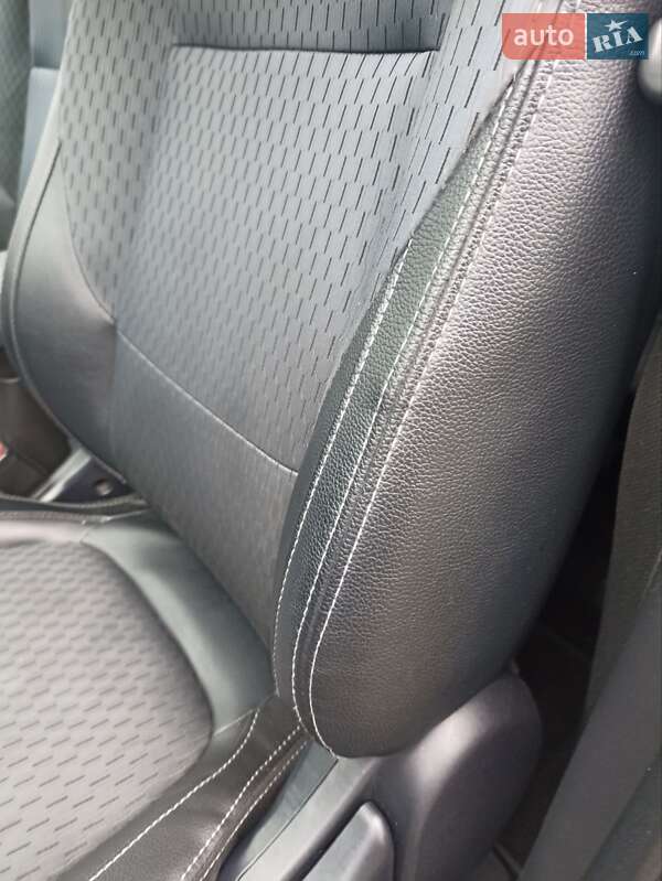 Внедорожник / Кроссовер Mitsubishi Outlander 2015 в Житомире фото 26 Внедорожник / Кроссовер Mitsubishi Outlander 2015 в Житомире