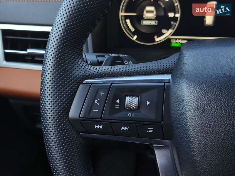 Позашляховик / Кросовер Mitsubishi Outlander 2023 в Дніпрі