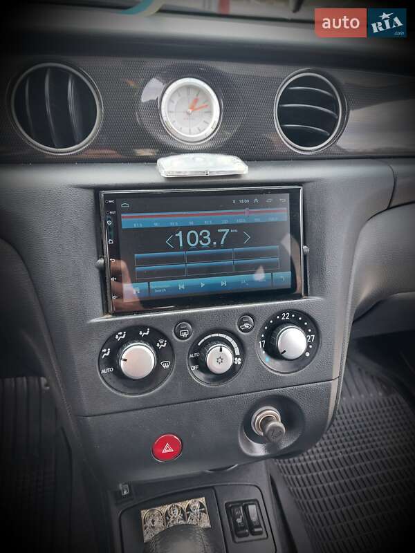 Внедорожник / Кроссовер Mitsubishi Outlander 2006 в Черкассах