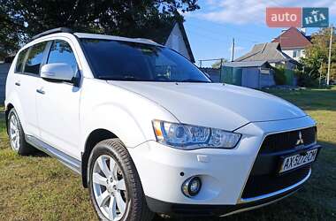 Позашляховик / Кросовер Mitsubishi Outlander 2011 в Харкові
