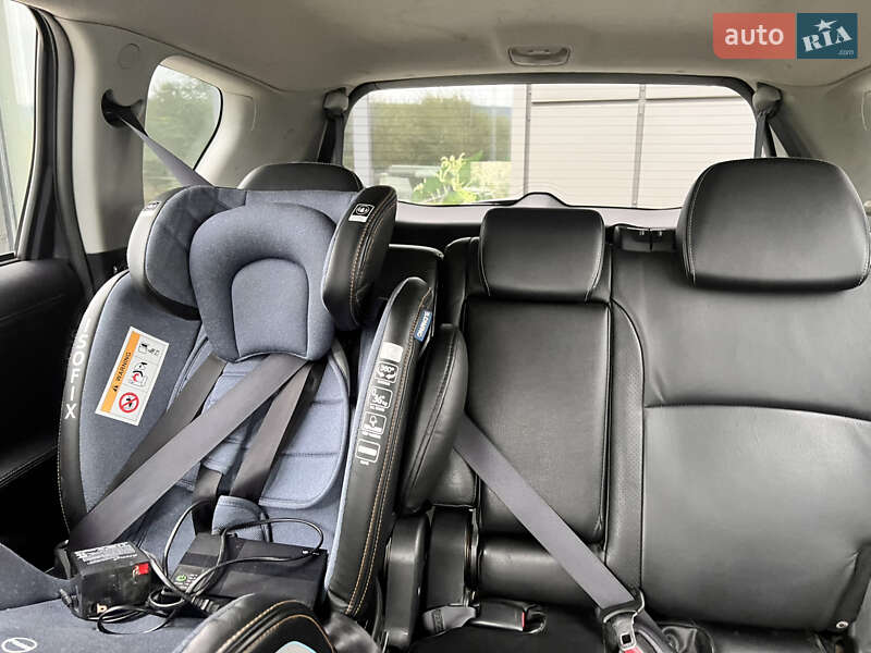 Внедорожник / Кроссовер Mitsubishi Outlander 2012 в Тячеве