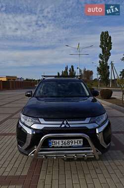 Позашляховик / Кросовер Mitsubishi Outlander 2019 в Ізмаїлі