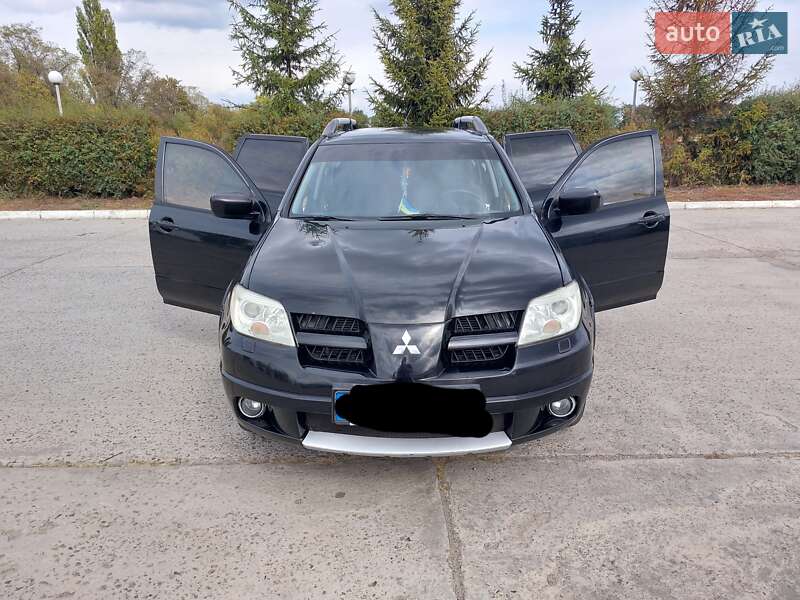 Внедорожник / Кроссовер Mitsubishi Outlander 2006 в Черкассах