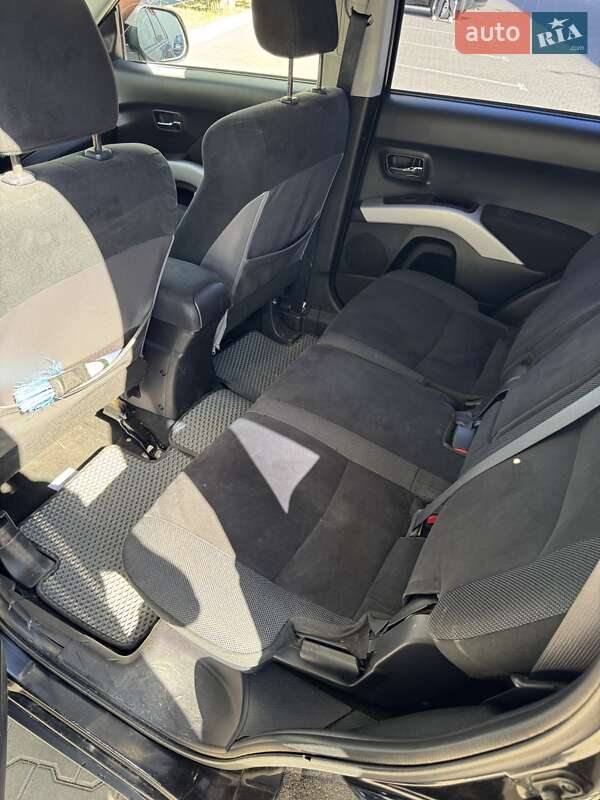 Внедорожник / Кроссовер Mitsubishi Outlander 2008 в Одессе