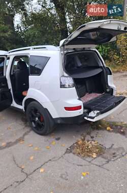 Внедорожник / Кроссовер Mitsubishi Outlander 2008 в Чернигове