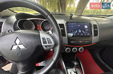 Внедорожник / Кроссовер Mitsubishi Outlander 2008 в 