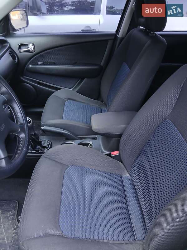 Внедорожник / Кроссовер Mitsubishi Outlander 2008 в Тернополе