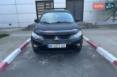 Внедорожник / Кроссовер Mitsubishi Outlander 2006 в 
