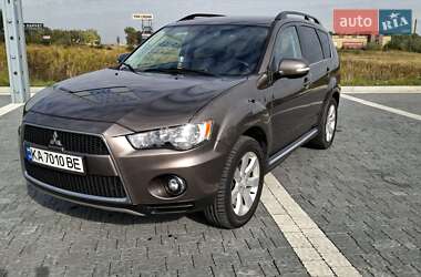 Позашляховик / Кросовер Mitsubishi Outlander 2011 в Львові