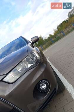 Внедорожник / Кроссовер Mitsubishi Outlander 2011 в 