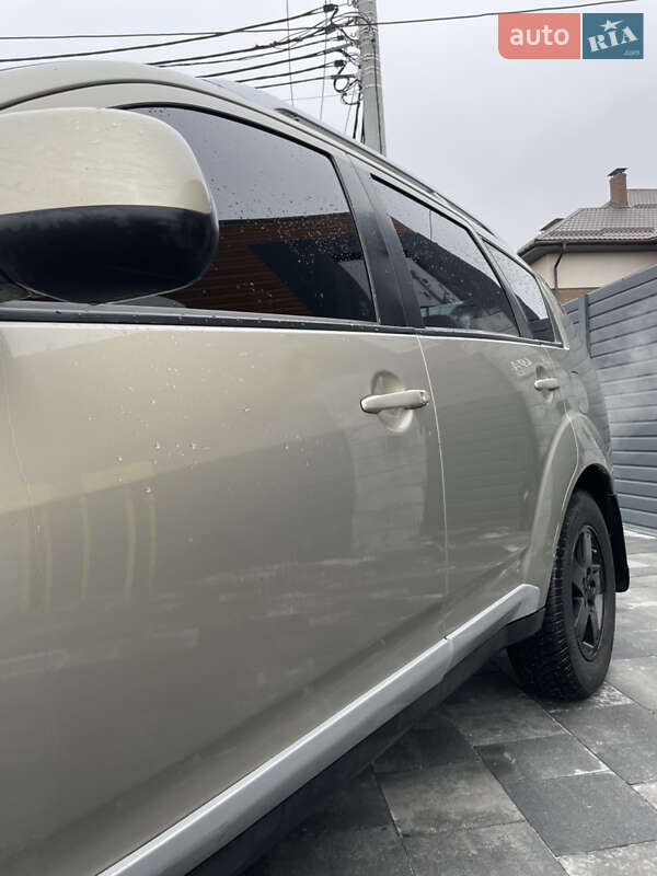Внедорожник / Кроссовер Mitsubishi Outlander 2007 в Софиевской Борщаговке
