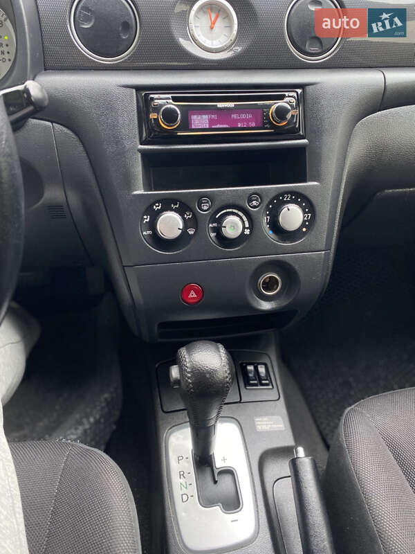 Внедорожник / Кроссовер Mitsubishi Outlander 2008 в Белогородке