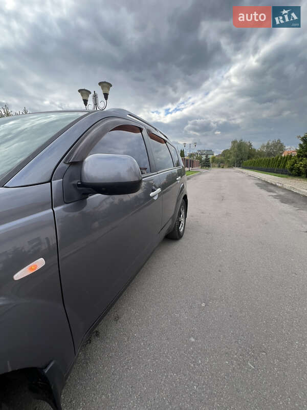 Внедорожник / Кроссовер Mitsubishi Outlander 2008 в Львове