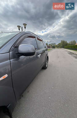 Внедорожник / Кроссовер Mitsubishi Outlander 2008 в 