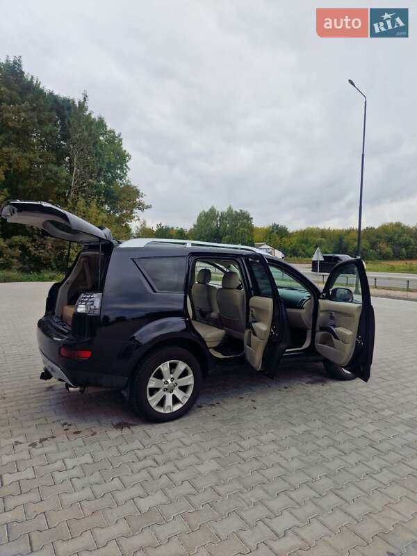 Позашляховик / Кросовер Mitsubishi Outlander 2007 в Тернополі