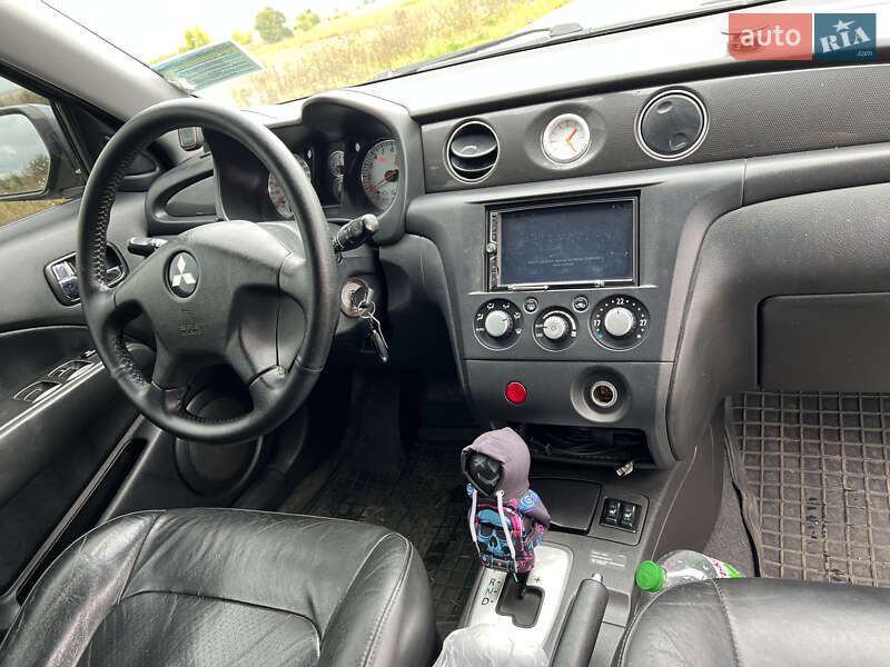 Внедорожник / Кроссовер Mitsubishi Outlander 2007 в Радехове