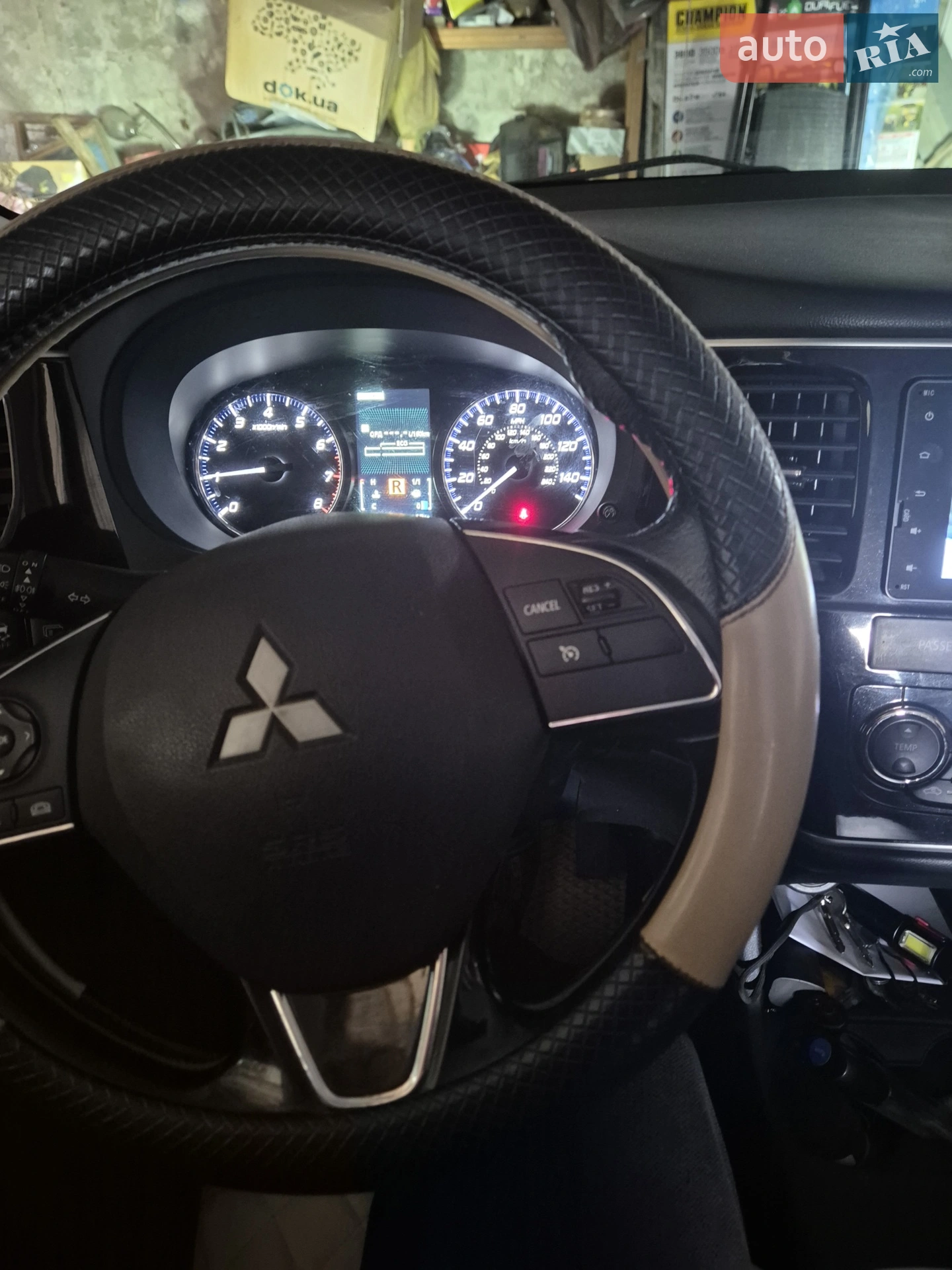 2015 Mitsubishi Outlander - мініатюра 6