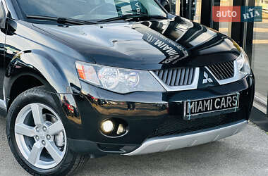Внедорожник / Кроссовер Mitsubishi Outlander 2007 в 