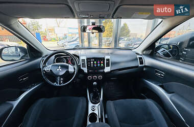 Внедорожник / Кроссовер Mitsubishi Outlander 2007 в 