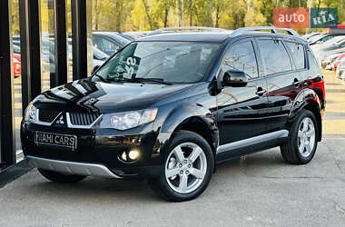 Внедорожник / Кроссовер Mitsubishi Outlander 2007 в 