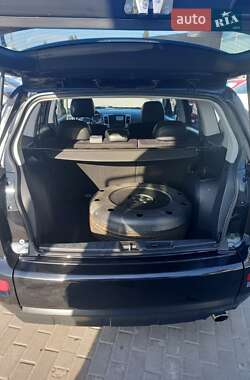 Внедорожник / Кроссовер Mitsubishi Outlander 2010 в 
