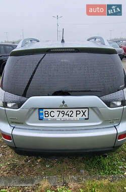 Внедорожник / Кроссовер Mitsubishi Outlander 2008 в 