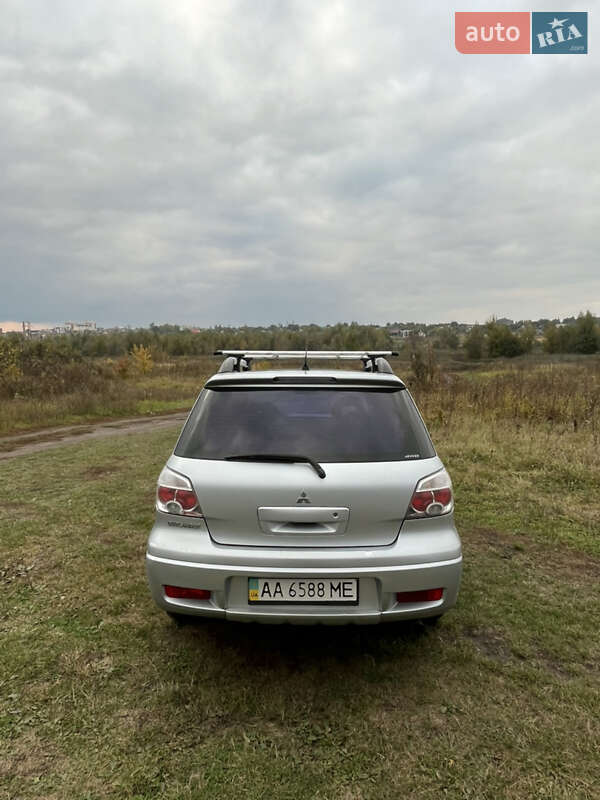 Внедорожник / Кроссовер Mitsubishi Outlander 2008 в Ирпене