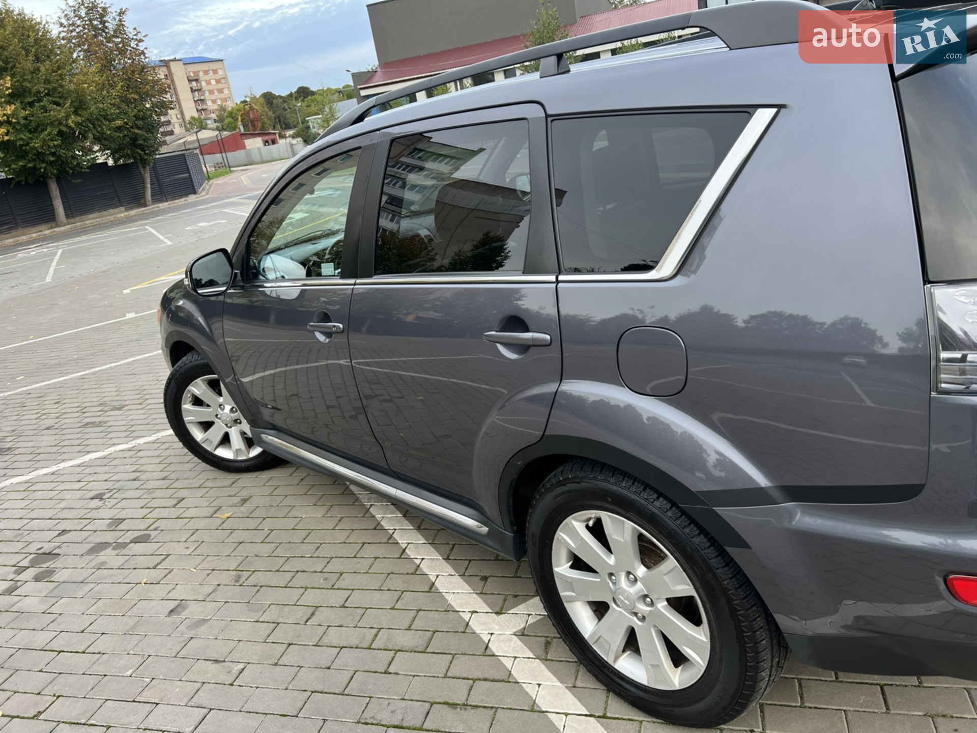 2011 Mitsubishi Outlander - мініатюра 5