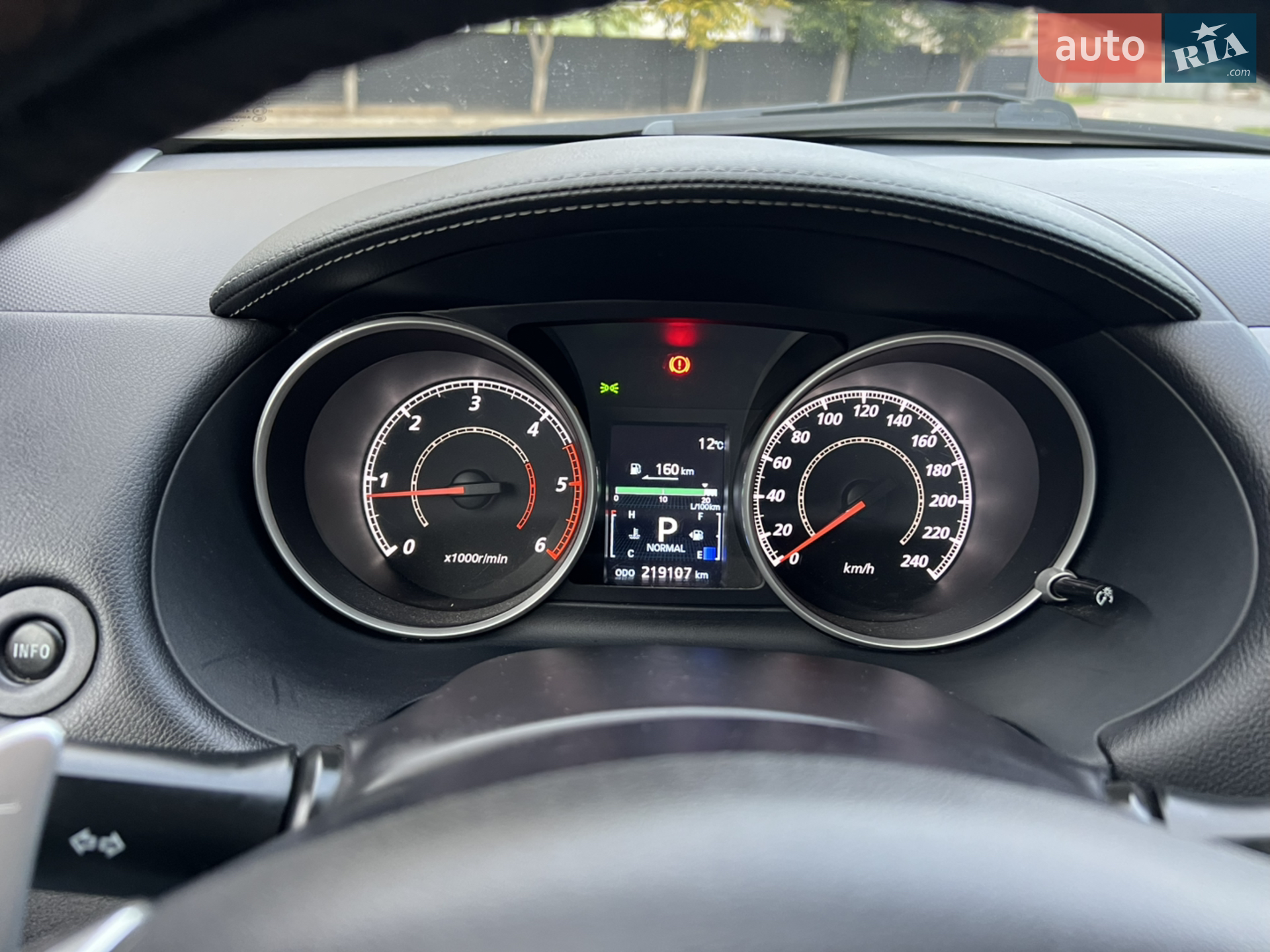 2011 Mitsubishi Outlander - мініатюра 38
