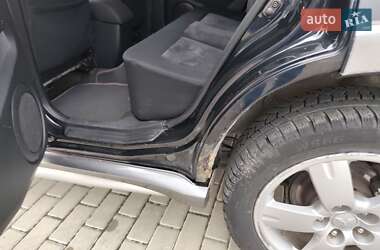 Внедорожник / Кроссовер Mitsubishi Outlander 2005 в 