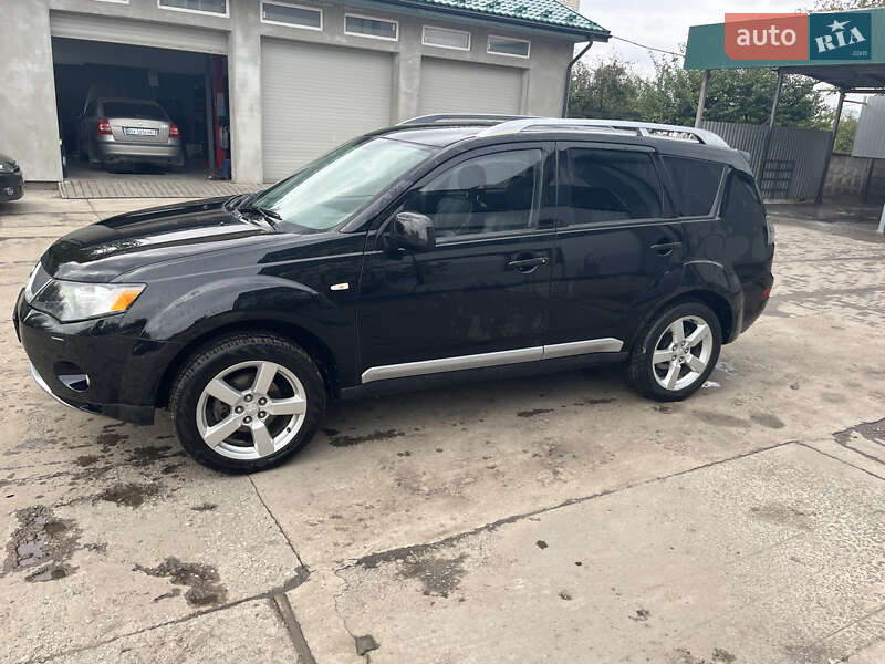 Внедорожник / Кроссовер Mitsubishi Outlander 2007 в Хмельницком