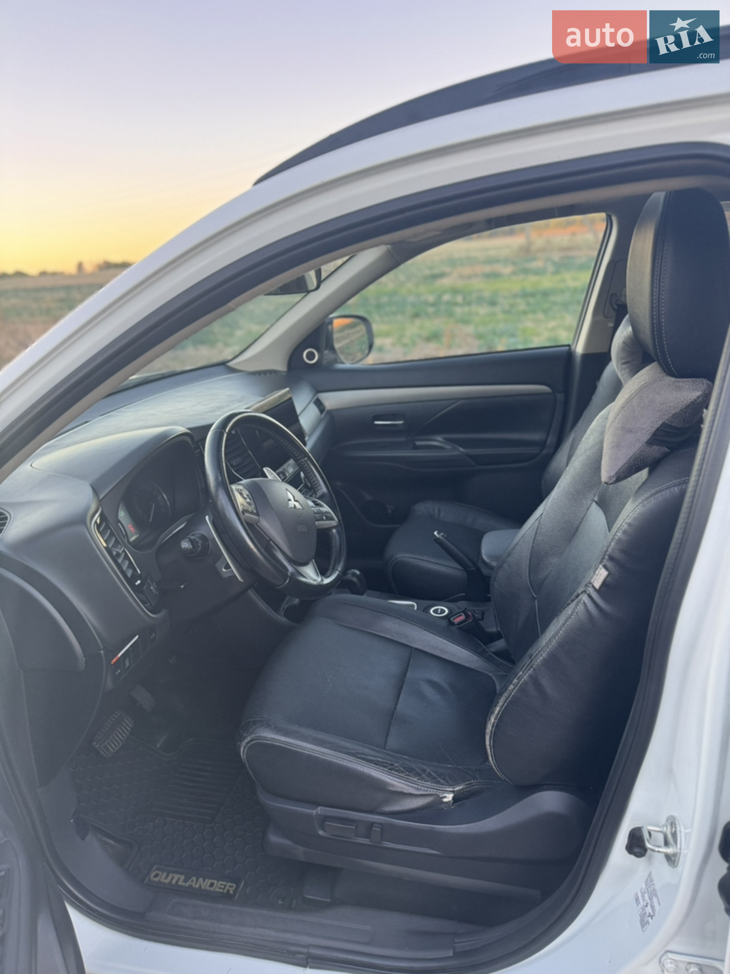 2013 Mitsubishi Outlander - мініатюра 7
