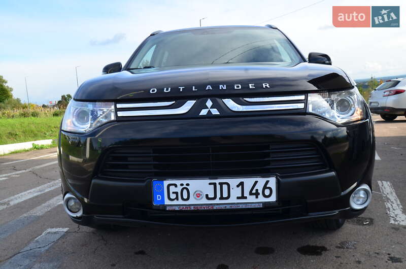 Внедорожник / Кроссовер Mitsubishi Outlander 2013 в Дрогобыче