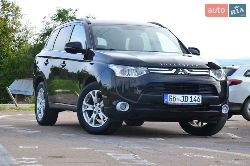 Внедорожник / Кроссовер Mitsubishi Outlander 2013 в Дрогобыче