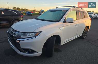 Mitsubishi Outlander 2018