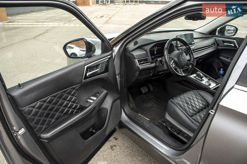 Позашляховик / Кросовер Mitsubishi Outlander 2021 в Києві фото 15 Позашляховик / Кросовер Mitsubishi Outlander 2021 в Києві
