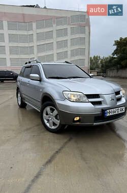 Внедорожник / Кроссовер Mitsubishi Outlander 2006 в Одессе
