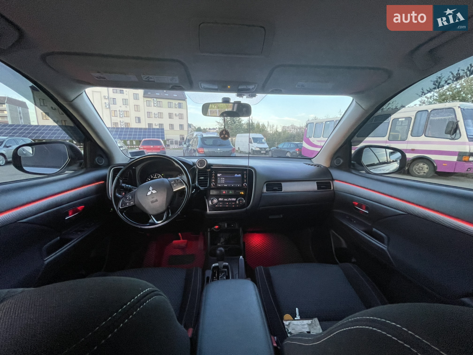 2015 Mitsubishi Outlander - мініатюра 10