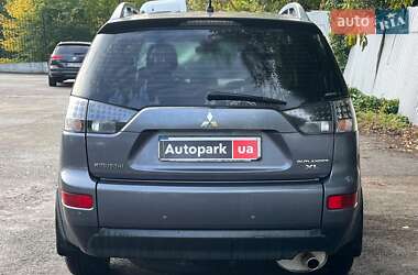 Внедорожник / Кроссовер Mitsubishi Outlander 2007 в 