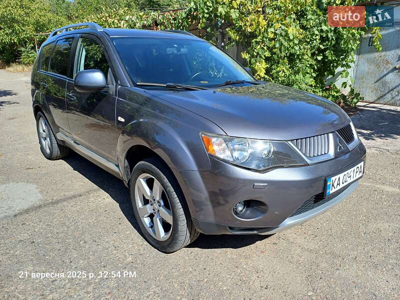 Внедорожник / Кроссовер Mitsubishi Outlander 2008 в Николаеве фото 6 Внедорожник / Кроссовер Mitsubishi Outlander 2008 в Николаеве