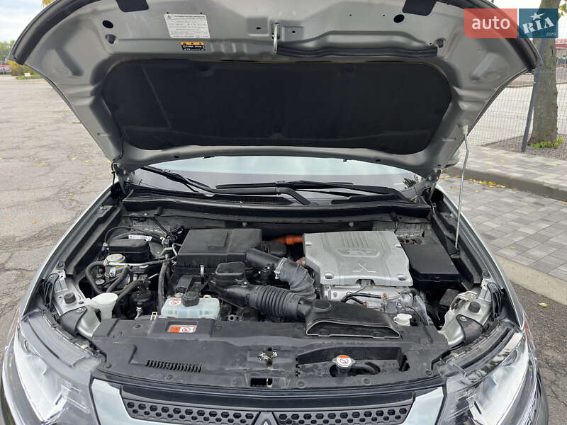 Внедорожник / Кроссовер Mitsubishi Outlander 2022 в Белой Церкви фото 23 Внедорожник / Кроссовер Mitsubishi Outlander 2022 в Белой Церкви