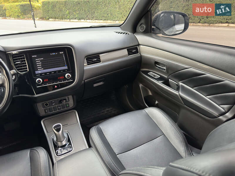 Внедорожник / Кроссовер Mitsubishi Outlander 2022 в Белой Церкви фото 44 Внедорожник / Кроссовер Mitsubishi Outlander 2022 в Белой Церкви